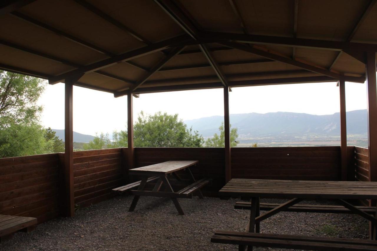 Albergue Restaurante De Artieda Bagian luar foto