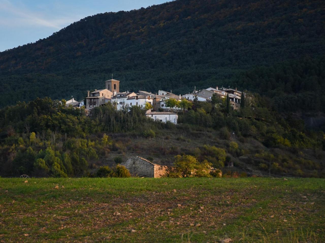 Albergue Restaurante De Artieda Bagian luar foto