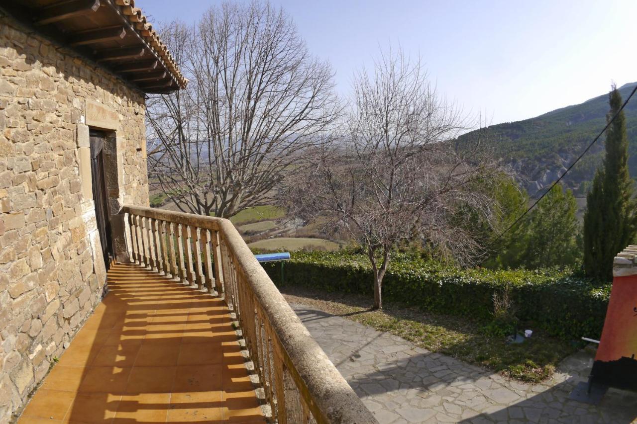 Albergue Restaurante De Artieda Bagian luar foto